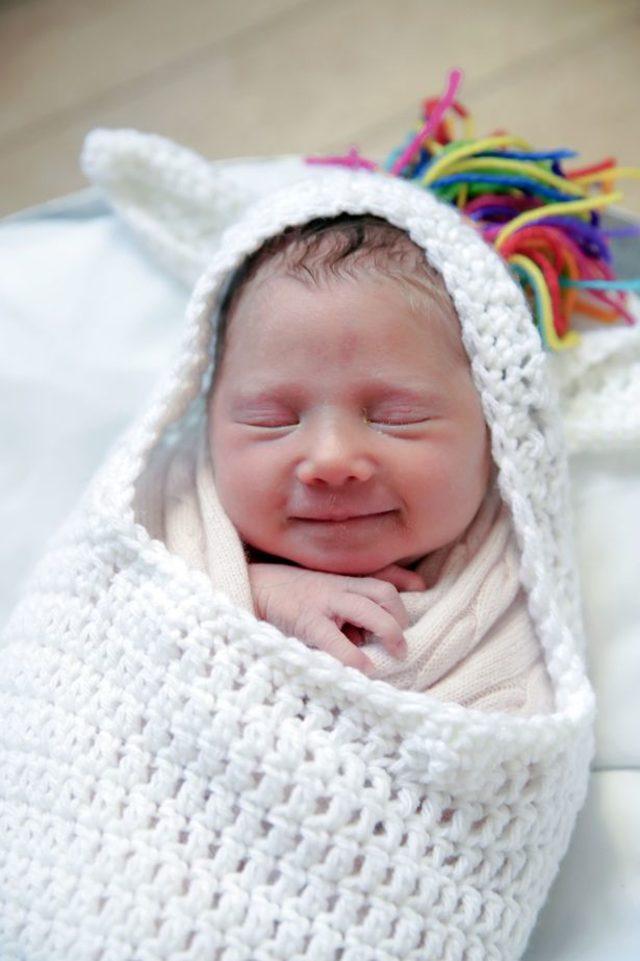 Sosyal medyanın yüreğine dokunan fotoğraf! Ölen oğullarını böyle andılar 4