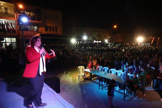 Özlem Çerçioğlu, Yenipazar’da seçim zaferini kutladı