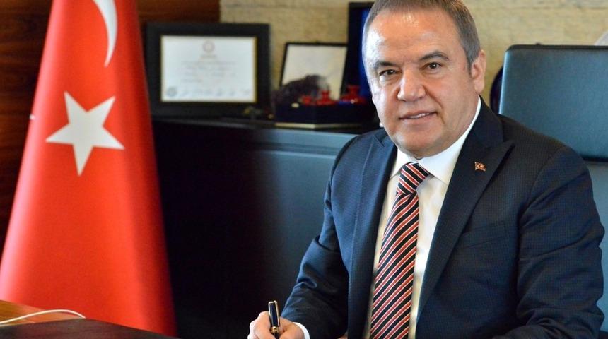 Muhittin B&ouml;cek, &ldquo;Projeler devam edecek&rdquo;