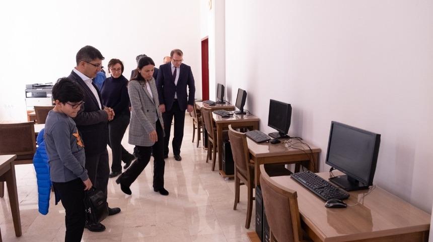 Şeyh Edebali Üniversitesi’ne bilgisayar salonu açıldı