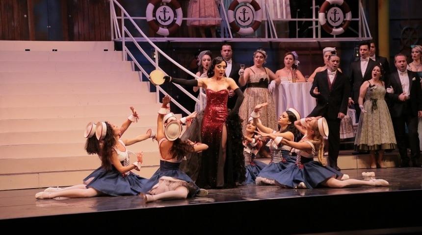 Çardaş Prensi sezonun son temsiliyle Antalya DOB sahnesinde