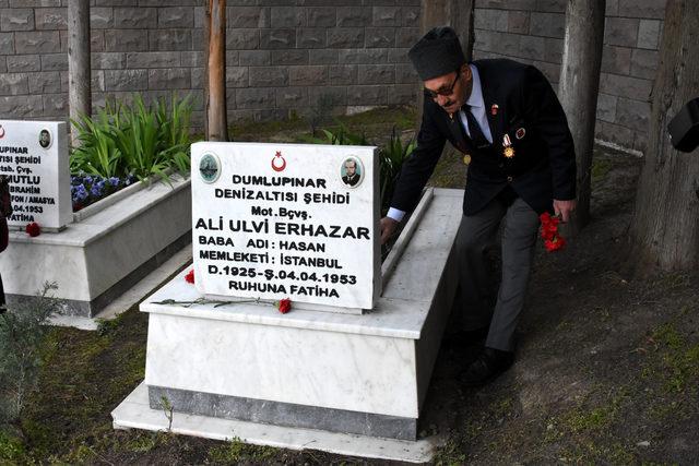 TCG Dumlupınar denizaltısında şehit olan 81 asker i&ccedil;in anma t&ouml;reni 4