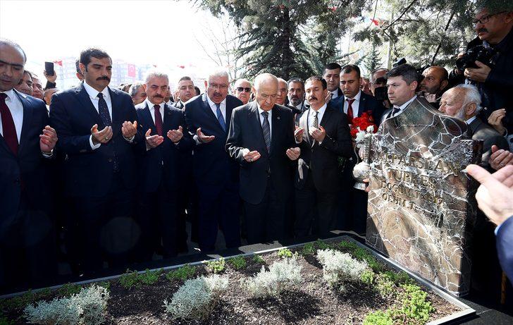 Alparslan Türkeş, vefatının 22. yılında anıldı  G3