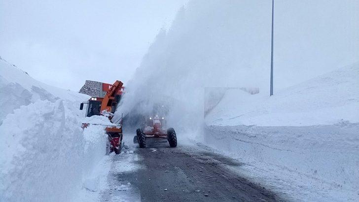 Nisan ayında karla mücadele G4