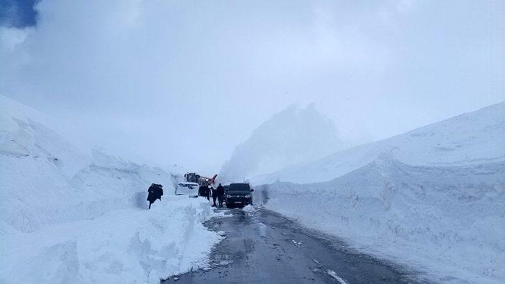 Nisan ayında karla mücadele G5