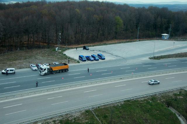 Jandarmadan helikopterli trafik denetimi