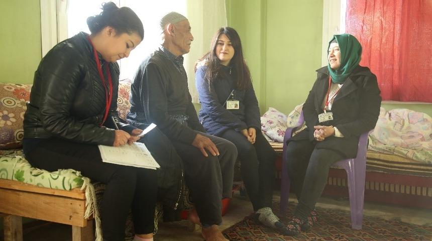 Erdemli’de "Limon Çiçeği" projesiyle şefkat eli uzanıyor