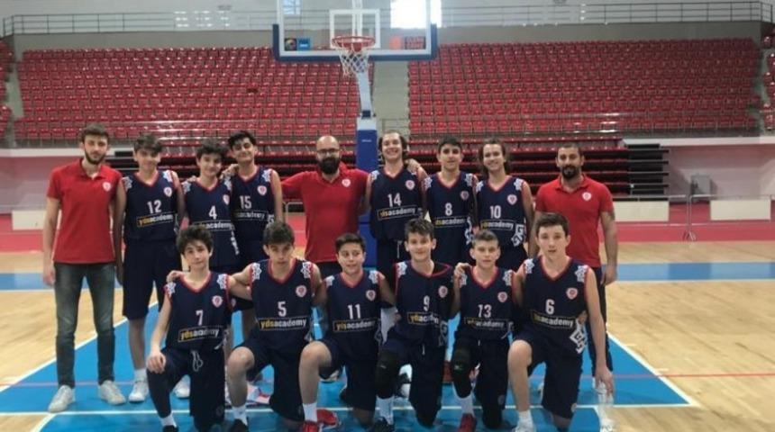Karesispor U14&rsquo;den b&uuml;y&uuml;k başarı