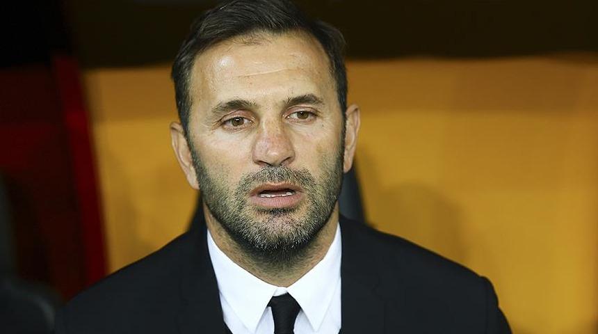 Okan Buruk, Başakşehir'le imzalıyor