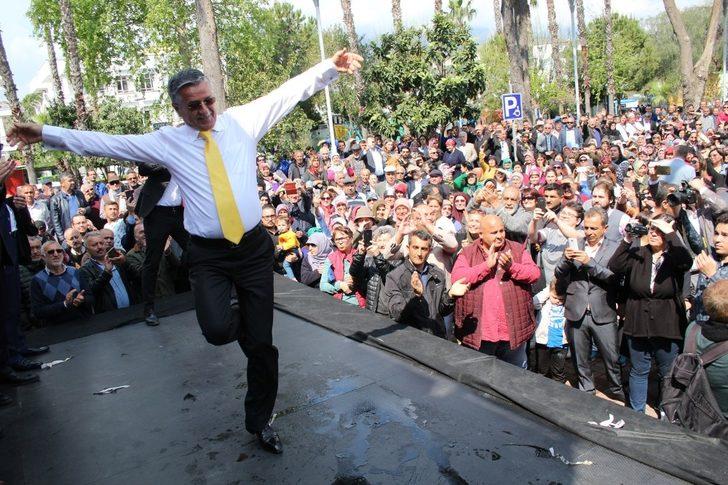 Kemer Belediye Başkanı Topaloğlu görevi teslim aldı G1