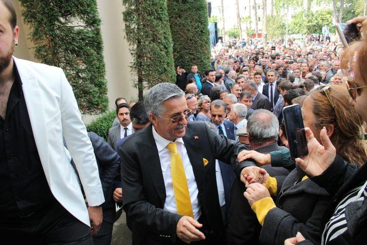 Kemer Belediye Başkanı Topaloğlu görevi teslim aldı G3