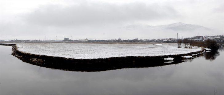 4 ilde Nisan ayında kar sürprizi  G2