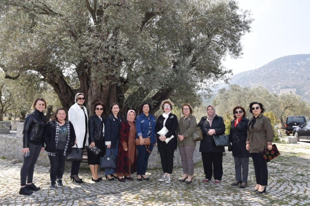 Vali Deniz&rsquo;in eşi Olcay Deniz KIrkağa&ccedil;&rsquo;ta incelemelerde bulundu