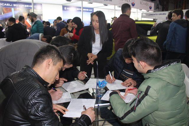 KOİF 2019 firmalarla iş arayanları buluşturdu