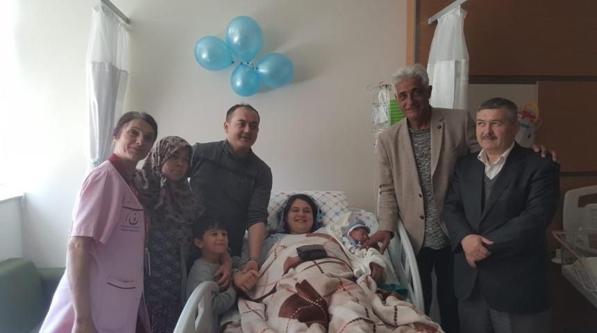 Gazeteci Muzaffer Karakoyun&rsquo;un torun sevinci