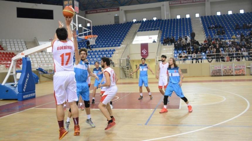 Bahar Şenlikleri spor müsabakalarında sevinç ve hüzün bir arada