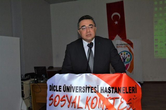 Diyarbakır’da ’Kanserden korunma’ konferansı düzenlendi