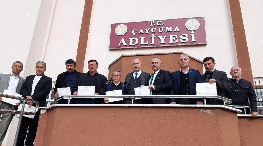 Belediye Başkanları mazbatalarını aldı