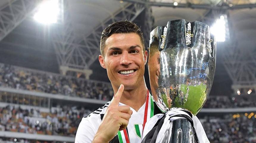 Cristiano Ronaldo, Juventus'u finansal olarak uçurdu