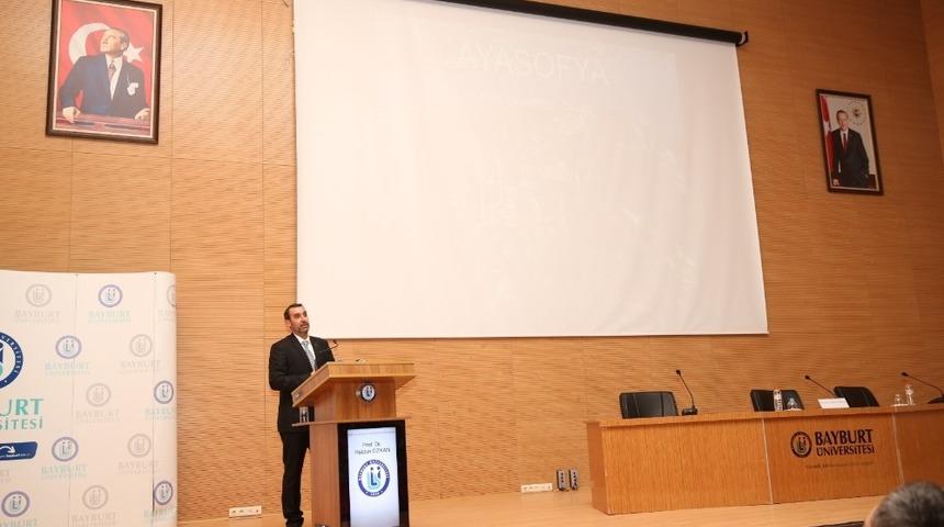 Ayasofya’nın 1700 yıllık tarihi anlatıldı