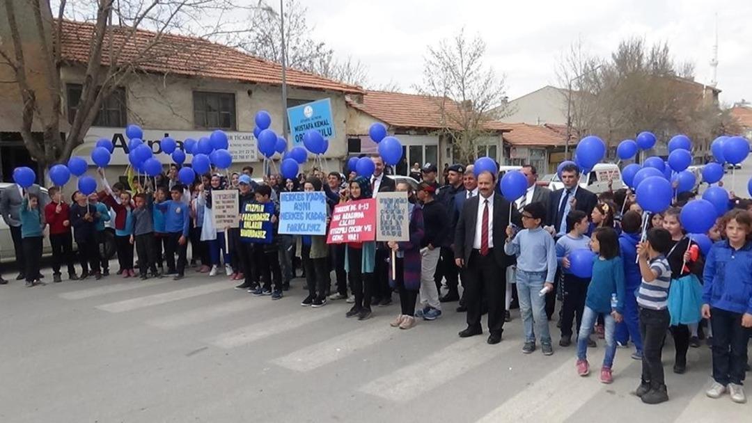 Altıntaş&rsquo;ta D&uuml;nya Otizm Farkındalık G&uuml;n&uuml; etkinliği