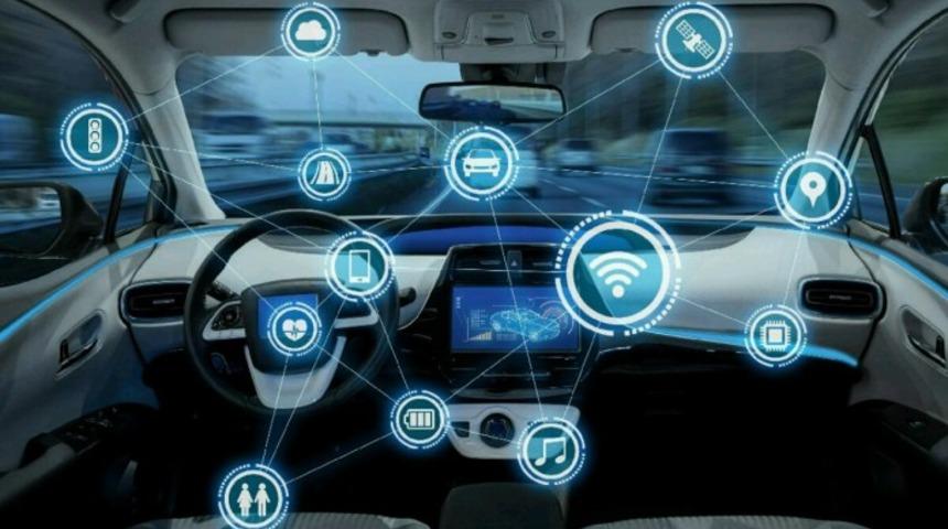 Dünyanın ilk otonom aracını yaptı!