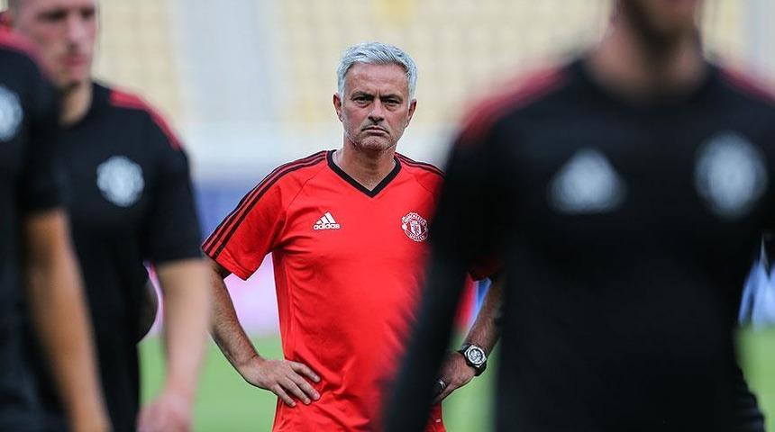 "Mourinho kovulduğunda oyuncular kahkahalar attı"