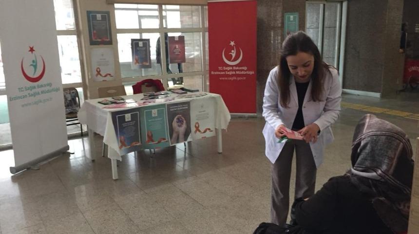 Hastanede bilgilendirme standı a&ccedil;ıldı