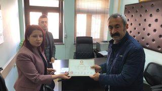 Fatih Mehmet Maçoğlu mazbatasını aldı