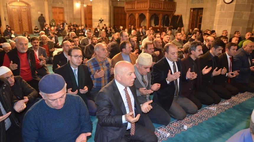 T&uuml;rkeş, vefatının 22. yıld&ouml;n&uuml;m&uuml;nde Mevlid programıyla anıldı