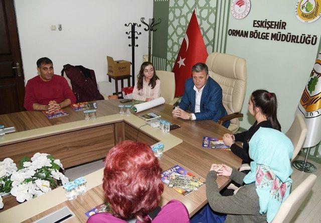 Çocuk Hakları İl Komitesi yöneticileri Eskişehir Orman Bölge Müdürlüğü’nü ziyaret etti