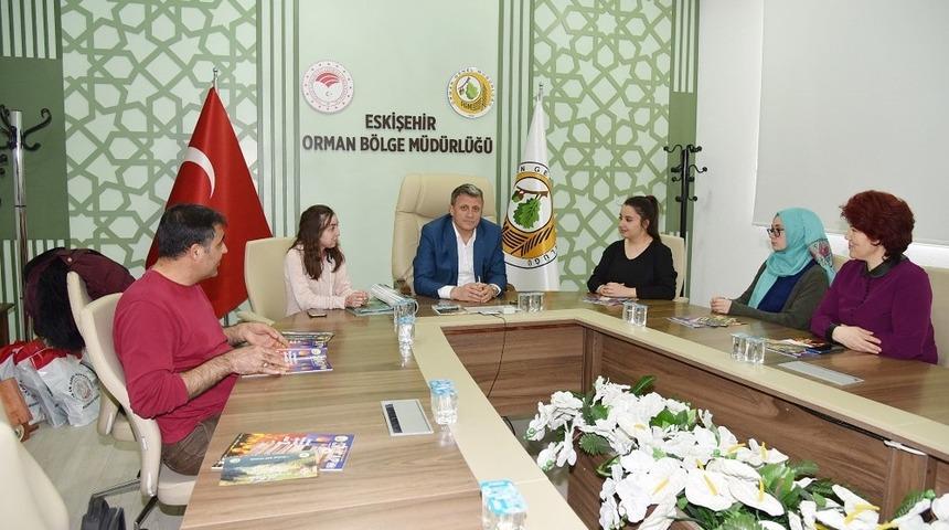 &Ccedil;ocuk Hakları İl Komitesi y&ouml;neticileri Eskişehir Orman B&ouml;lge M&uuml;d&uuml;rl&uuml;ğ&uuml;&rsquo;n&uuml; ziyaret etti