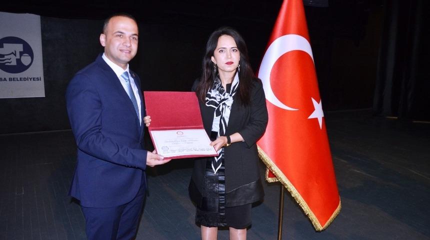 Başkan Kibar mazbatasını aldı