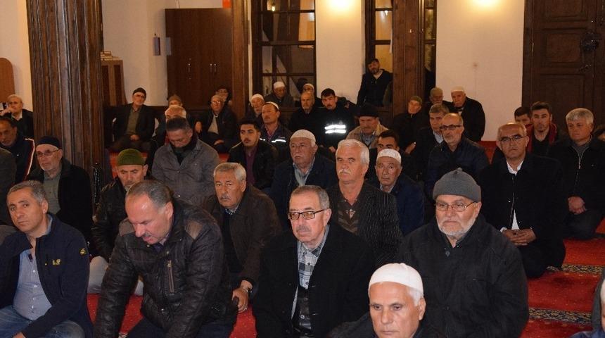 Lapseki’de Alparslan Türkeş için Mevlid-i Şerif okutuldu