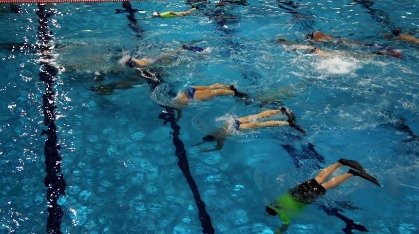 K&uuml;tahya&rsquo;da Sualtı Hokeyi T&uuml;rkiye şampiyonası ve Bayanlar Federasyon Kupası heyecanı