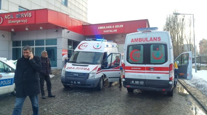 Ağrı&rsquo;da trafik kazası: 1 &ouml;l&uuml;, 6 yaralı