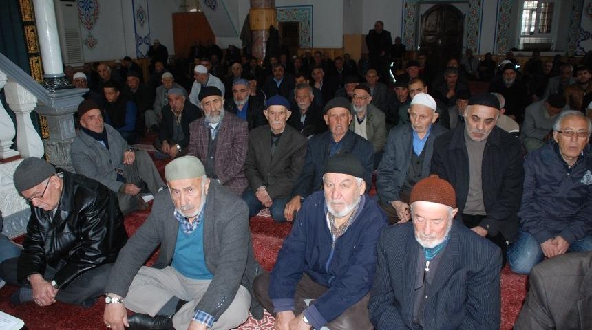 Emniyetten lokum ikramı