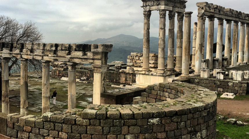 D&uuml;nya mirası olarak g&ouml;sterilen Bergama Antik Kenti ile ilgili &ouml;nemli bilgiler