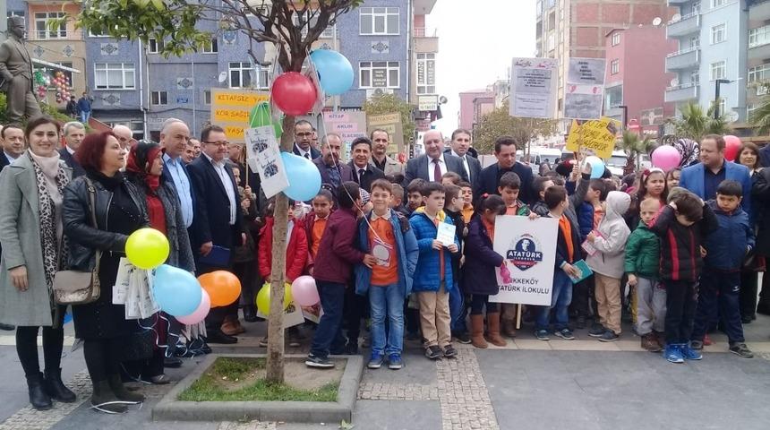 Tekkeköy’de ağaçlar kitap açtı