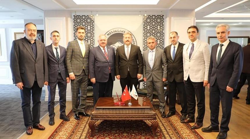 Başkan Mustafa Palancıoğlu: "&Uuml;retim ile istihdamın gelişimi i&ccedil;in projeleri destekleyeceğiz"