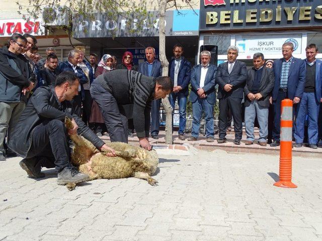 Başkan Çalışkan: Bizler kutuplaştırıcı değil, birleştirici siyasetten yanayız