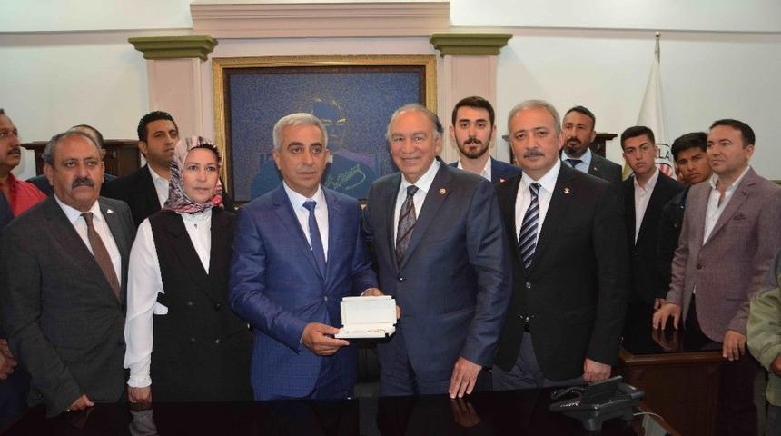 Dalaman Belediye Başkanı Karakuş g&ouml;reve başladı