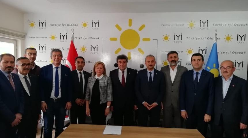 Dursun Ataş: &ldquo;Bu se&ccedil;imlerde İYİ Parti kendini ispatlamıştır ve varlığını g&ouml;stermiştir&rdquo;