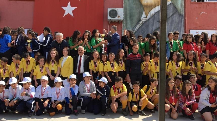 Anamur&rsquo;da 638 &ouml;ğrenciye sertifika