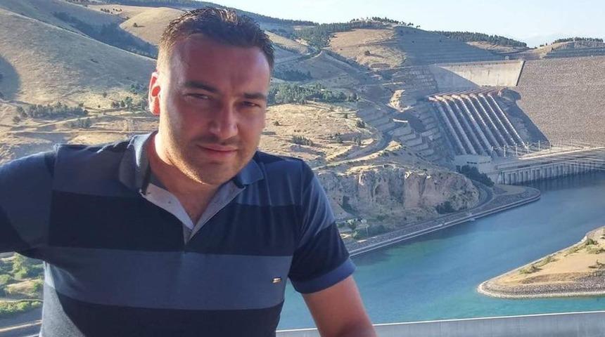 Motosikletiyle kaza yapan imam &ouml;ld&uuml;, 2 yaralı