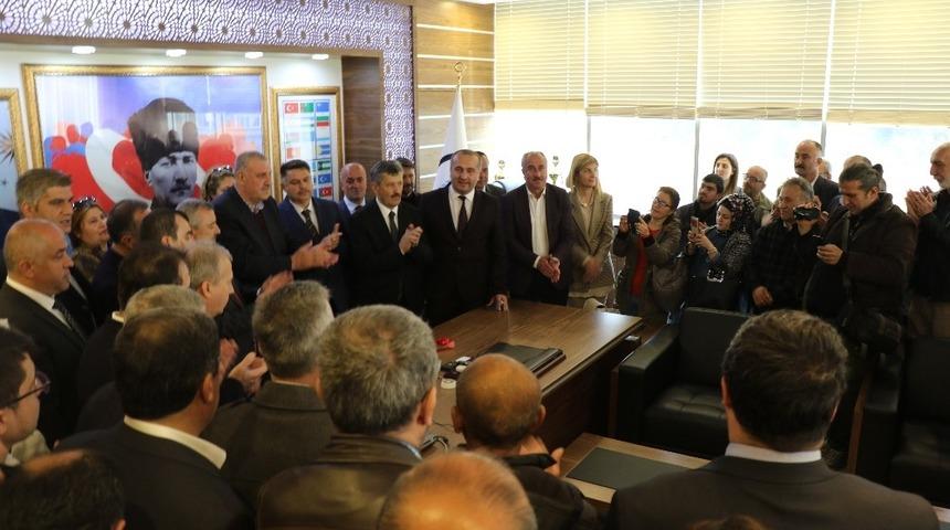 Kozlu Belediye Başkanı Ali Bektaş makamı devir aldı