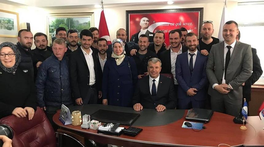 Karabiga Belediyesinde devir teslim