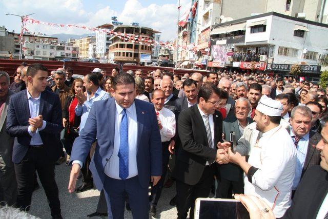 Samandağ Belediye Başkanı Eryılmaz mazbatasını aldı