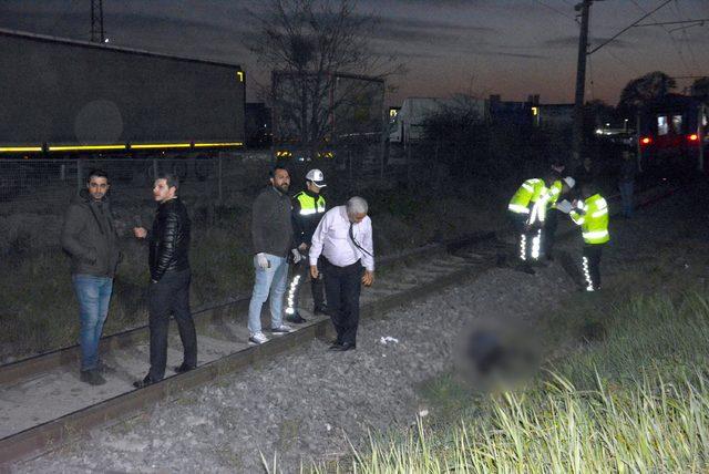 Hemzemin geçitte trenin çarptığı kişi öldü
