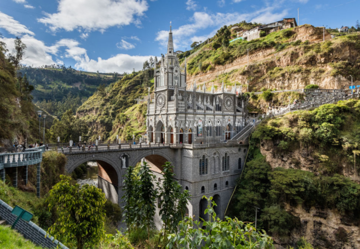 Dünyanın dört bir yanından masalsı köprüler  G1